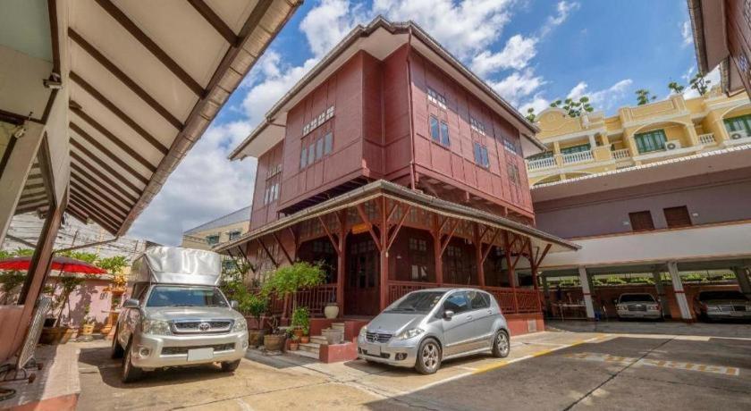 Oyo 1089 Baan Boran Banguecoque Exterior foto